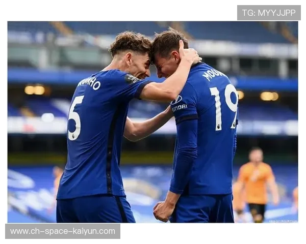 战术复盘：切尔西高压逼抢如何制约巴萨传控体系