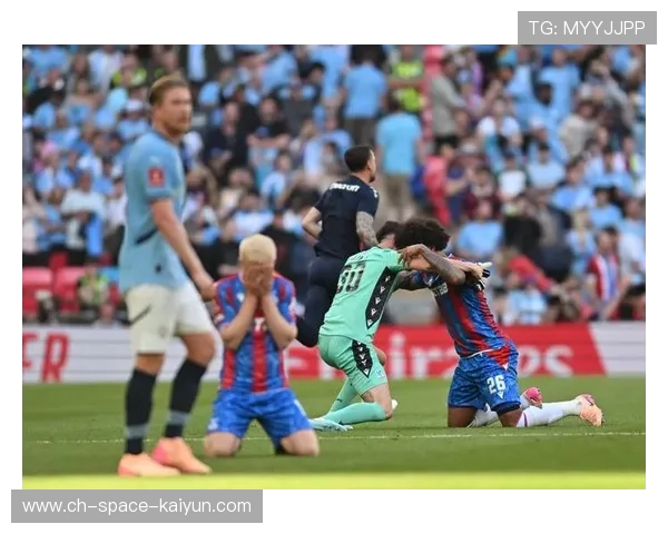 曼城客胜水晶宫，中场缺核仍展现破密防能力